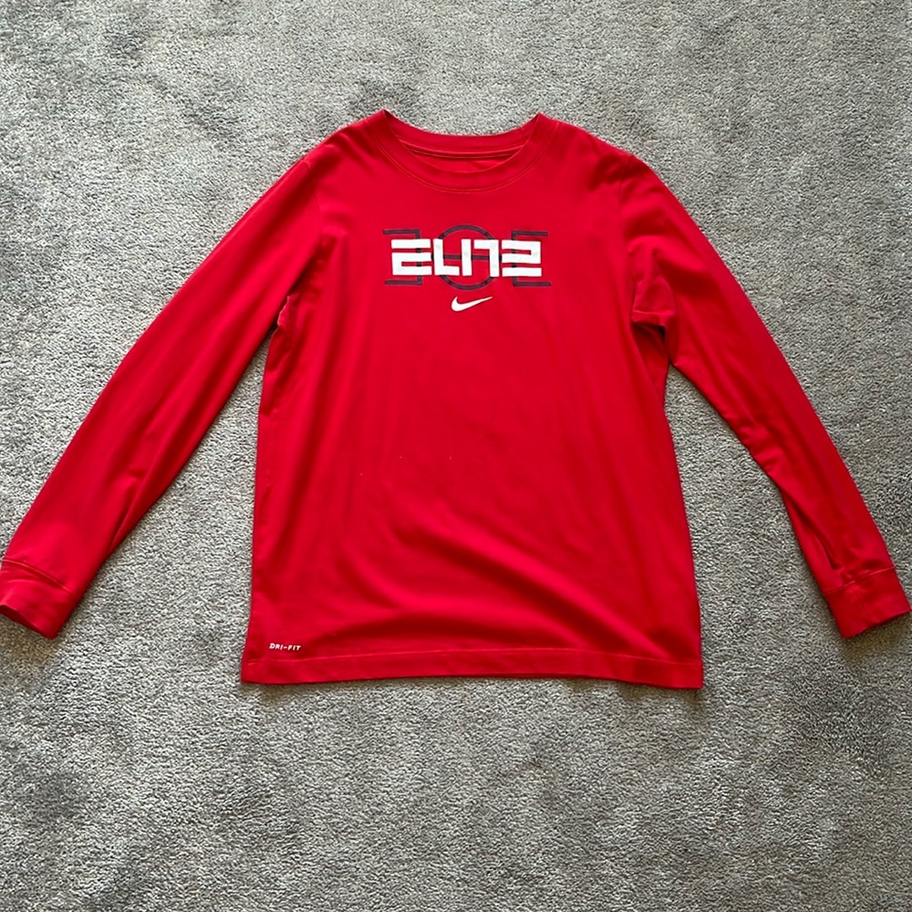 Nike Boys' Elite Logo Long Sleeve T-Shirt | Size: XL